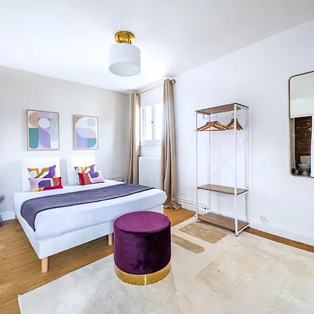 アパート Charming Fully Equipped Near Mairie D'issy イシー＝レ＝ムリノー